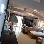 Revisapartments Brown *